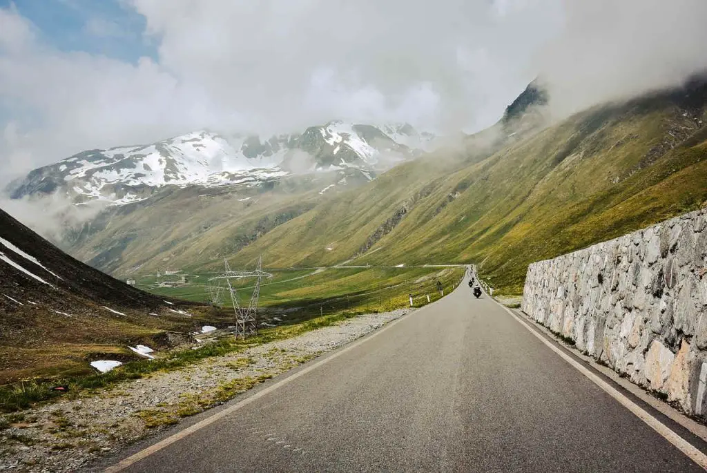 grande routes des alpes